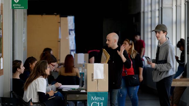 con mas de 100 listas y 17 centros en juego, arrancaron las elecciones estudiantiles en la unlp