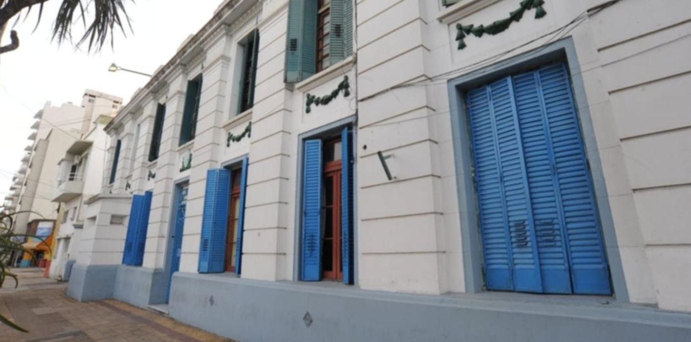 1532463908654.jpeg?x=3&y=141&width=1058&height=530&rotate=0&scaleX=1&scaleY=1&ow=1064&oh=708&&cw=1920&ch=950