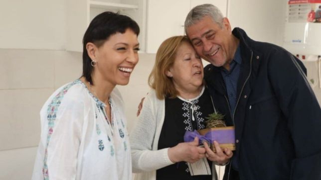 jorge ferraresi y mayra mendoza entregaron mas viviendas en quilmes