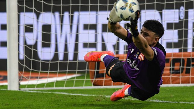 0221.com.ar | Estudiantes Campeón Vélez Final Copa de la Liga Mansilla penales.JPG