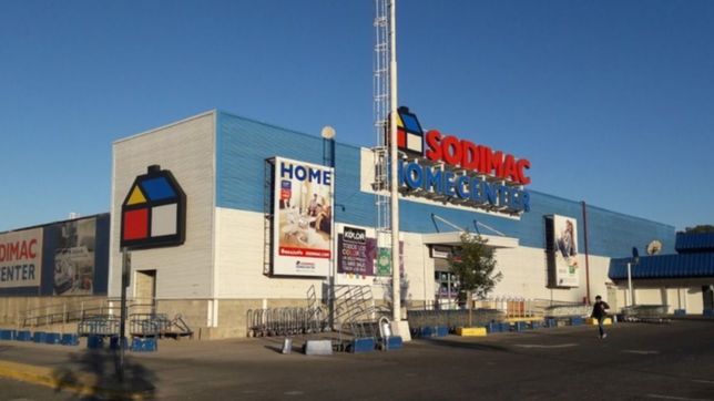 devolvio una cartera con un millon de pesos, dolares y un iphone y no quiso recompensa