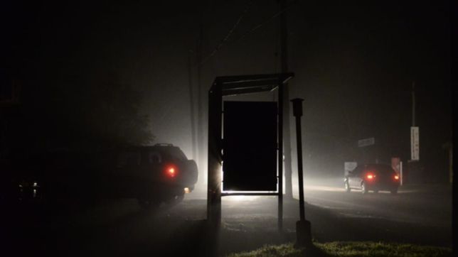 denuncian que un barrio de la plata vive a oscuras debido al constante robo de cables