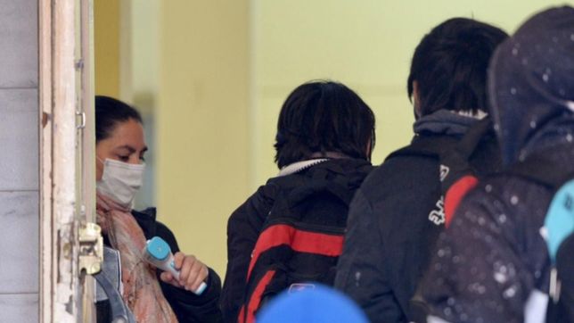 testeos, triple barbijo y medidores: medidas para la presencialidad plena en las escuelas
