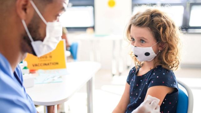 el gobierno busca adquirir vacunas pediatricas para inocular a los mas chicos
