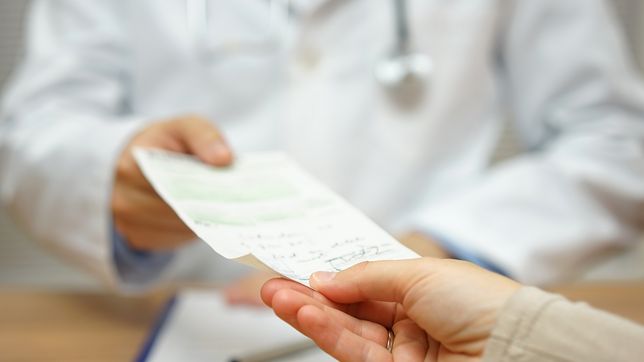 las empresas de medicina prepaga aplicaran aumentos en abril que superan la inflacion proyectada