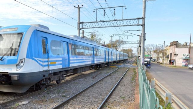 el ministerio de transporte renovara 19 kilometros de vias del tren roca