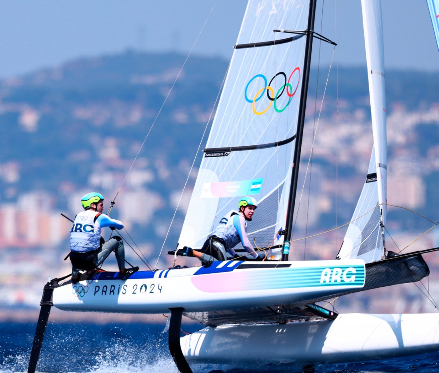 Eugenia Bosco y Mateo Majdalan Juegos Olímpicos Vela.jpg
