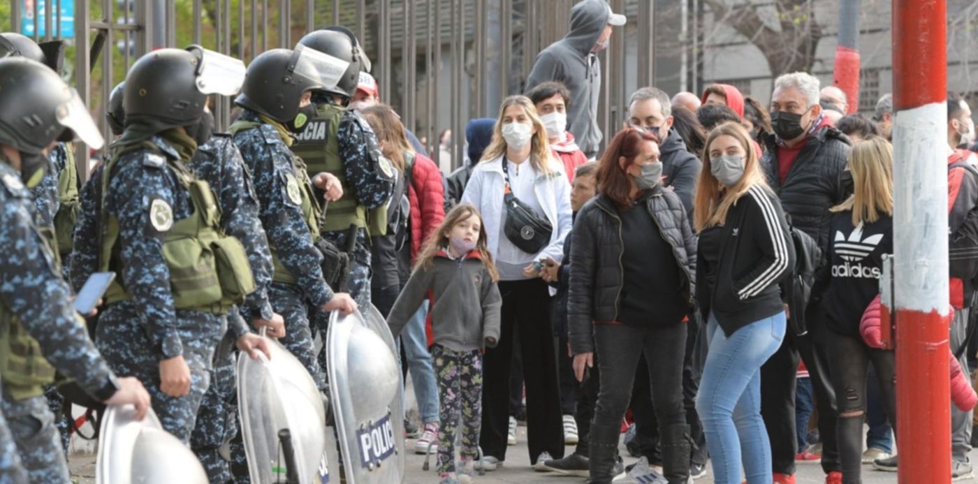 Estadio de Estudiantes en el regreso del público