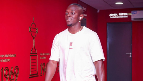 Edwuin Cetré avanza con su renovación en Estudiantes