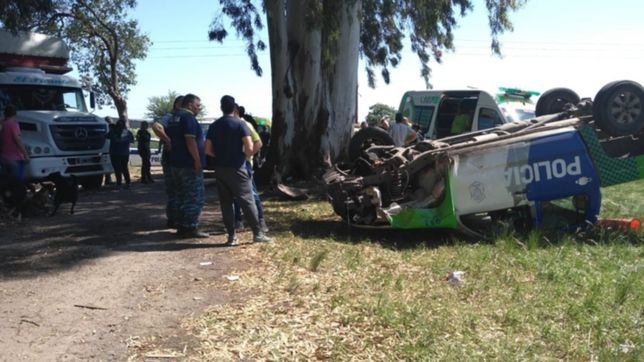 un preso intento ahorcar a un policia para fugarse y provoco un espectacular vuelco en abasto