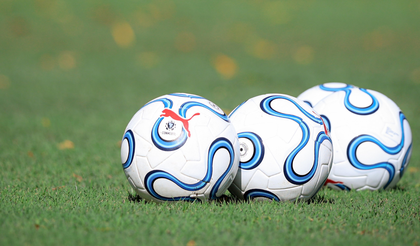 Estudiantes entrenamiento pelotas Libertadores
