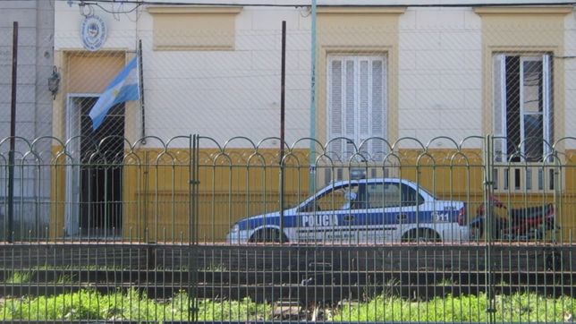 arresto domiciliario para ex subcomisario de tolosa procesado por asociacion ilicita