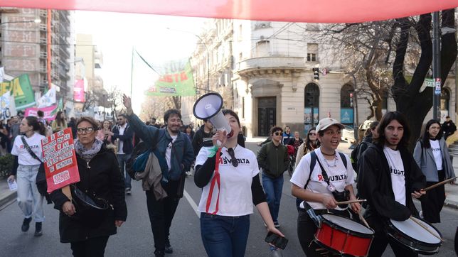 la comunidad educativa de la unlp marchara al rectorado por la emergencia presupuestaria