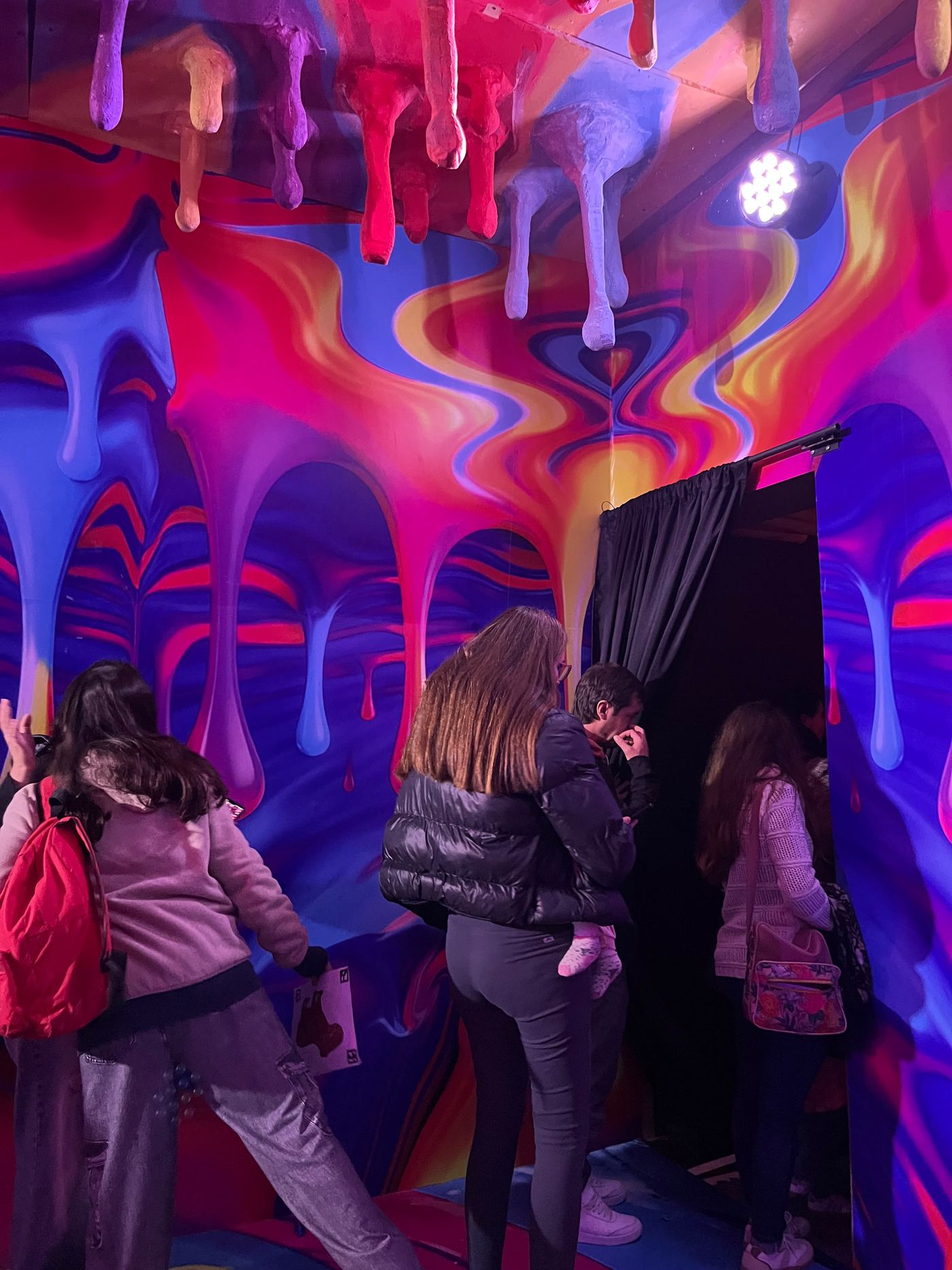 Furor en Casa Metro por las funciones de Mundo Wouu!