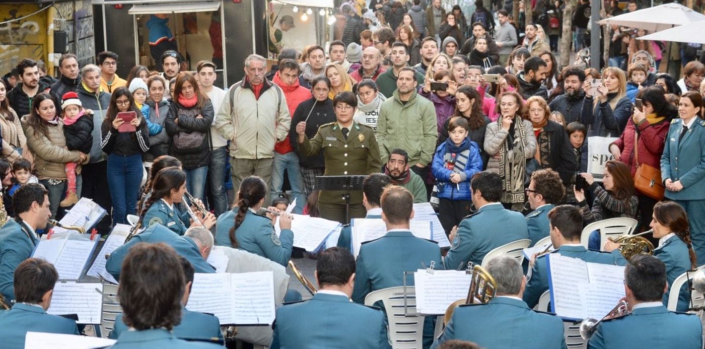 1563054273656.jpg?x=11&width=1482&height=741&rotate=0&scaleY=1&ow=1500&oh=996&y=255&scaleX=1&&cw=1920&ch=950