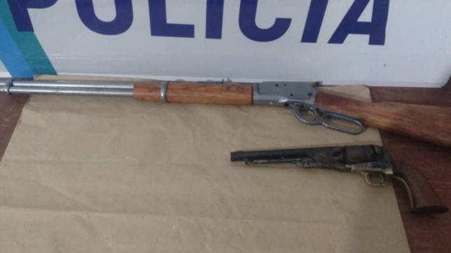 allanan a un odontologo de la plata por amenazar a sus vecinos con armas