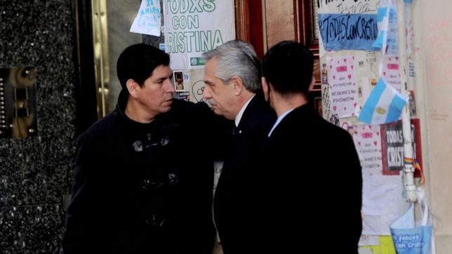alberto fernandez visito a cristina en su departamento de recoleta