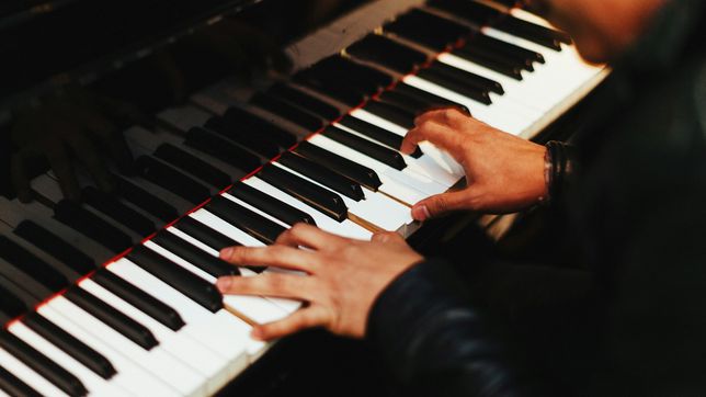 el teatro argentino abrio un concurso publico para maestros sustitutos artisticos