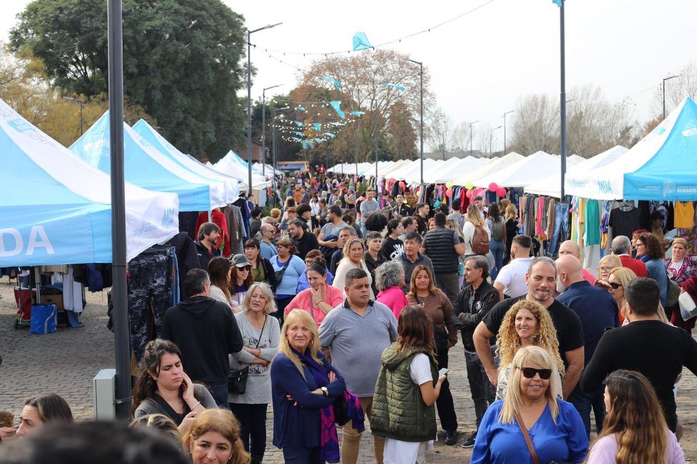 El Paseo de Compras Meridiano V abrió con éxito en La Plata