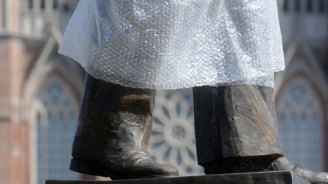 Pese a la tormenta, el acto para homenajear a Alfonsín no se suspenderá