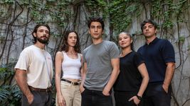 anuncian la filmacion de una miniserie distopica de netflix en la plata con enzo vogrincic y delfina chaves anuncian la filmacion de una miniserie distopica de netflix en la plata con enzo vogrincic y delfina chaves