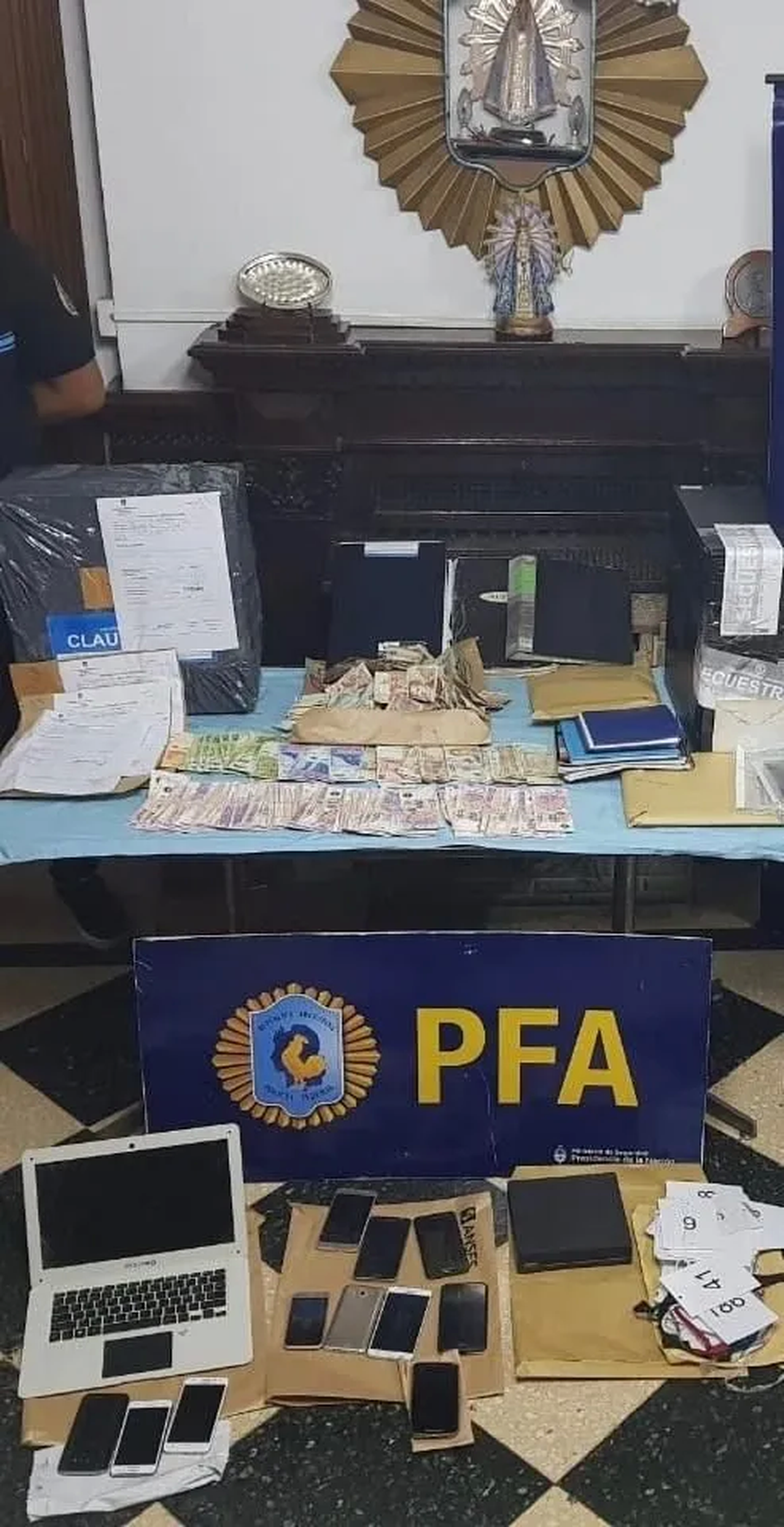 Los allanamientos fueron realizados por personal de Policía Federal y fueron denunciados por presunto espionaje