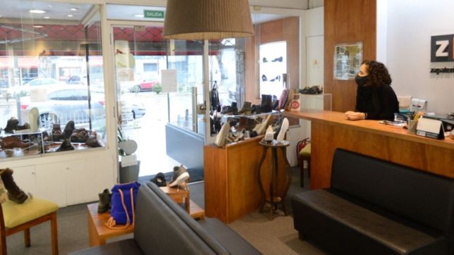 ¿como aumentaran los sueldos de los empleados de comercio durante el 2023?