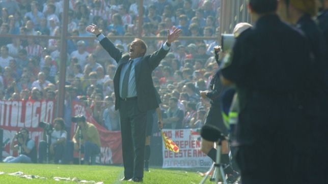 la inedita foto de bilardo en medio de su delicado estado de salud