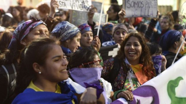historica, masiva y feminista: la 34° marcha del encuentro cierra en el estadio unico