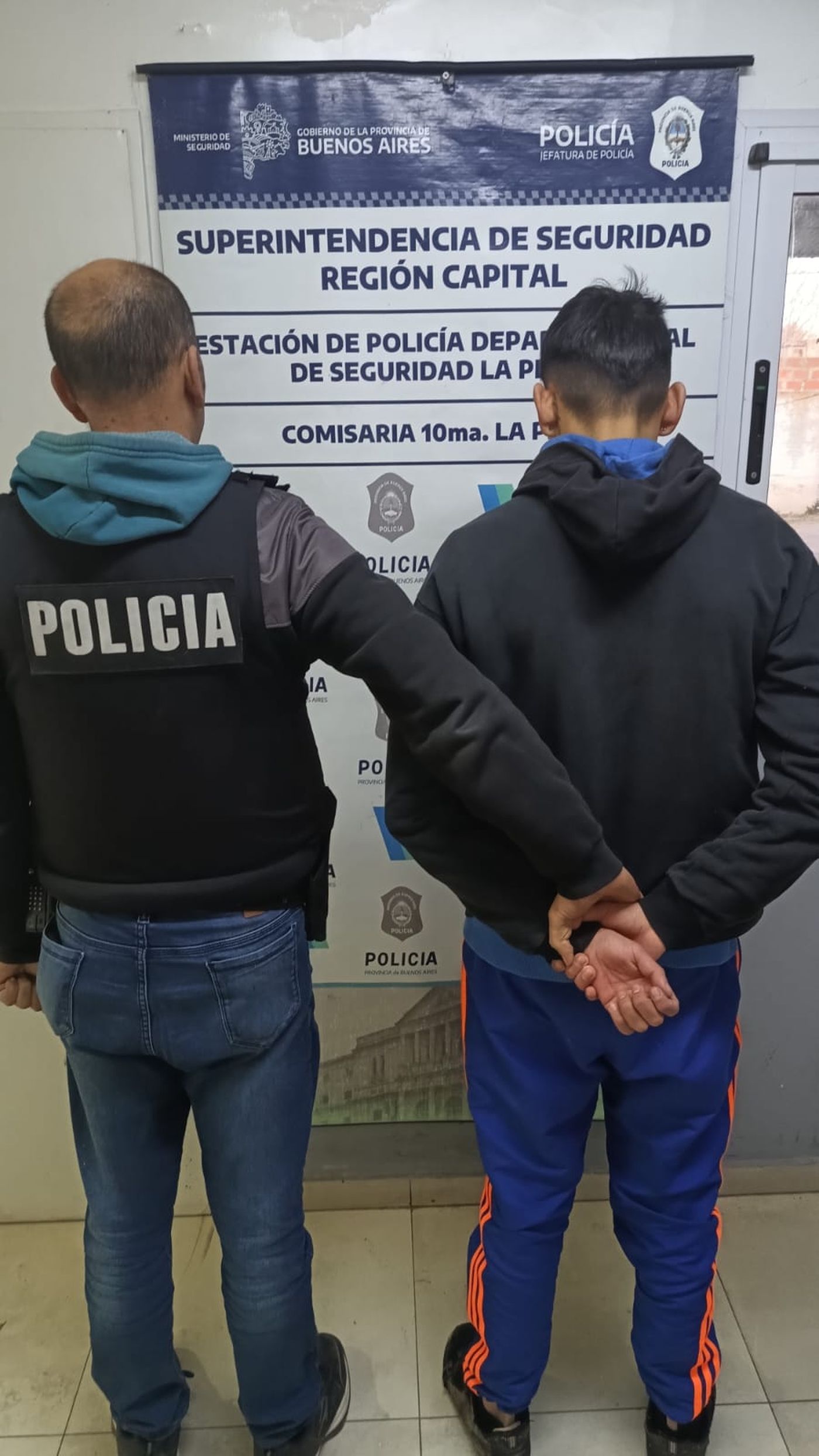 El acusado fue detenido y trasladado a la comisar&iacute;a D&eacute;cima de La Plata