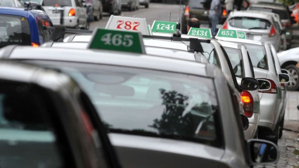 El Concejo Deliberante debate un nuevo aumento del 31,5% para los taxis de La Plata