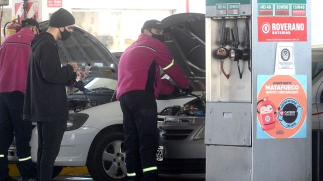 arranca agosto y llega con aumentos en combustibles, prepagas, expensas y mas