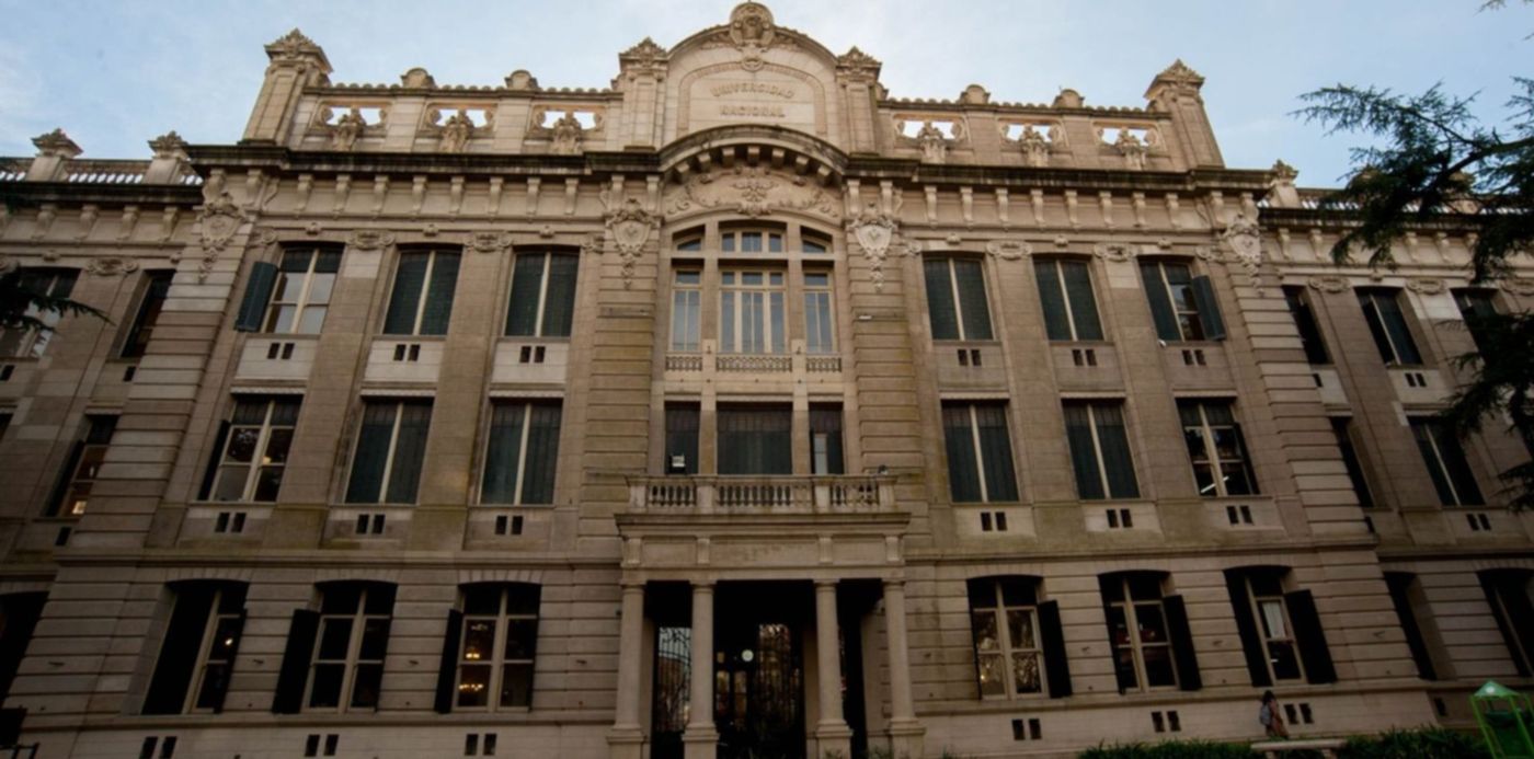 1538408828735.jpg?x=7&y=223&width=1483&rotate=0&height=741&scaleX=1&scaleY=1&ow=1500&oh=998&&cw=1920&ch=950