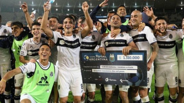 gimnasia quedo a un paso de la historia, le gano a river y jugara la final de la copa argentina