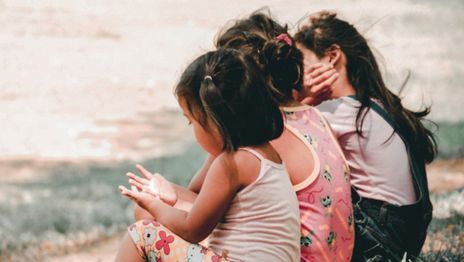 Buscan a una familia bonaerense para adoptar a cuatro hermanitos y evitar separarlos
