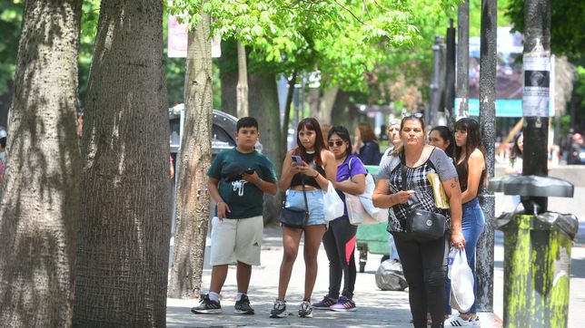 octubre empieza con un miercoles de sol y muy buen clima en la plata