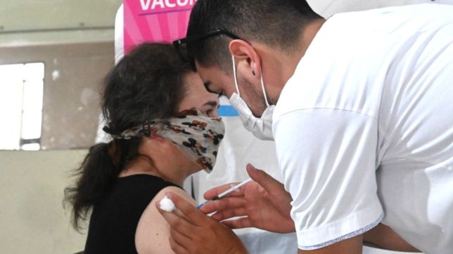 en la provincia de buenos aires ya se aplica la cuarta dosis contra el coronavirus