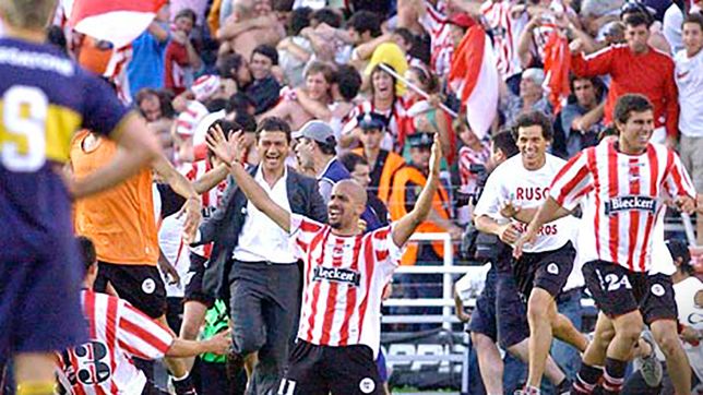 estudiantes a 2000: una vida de finales jugadas en diciembre