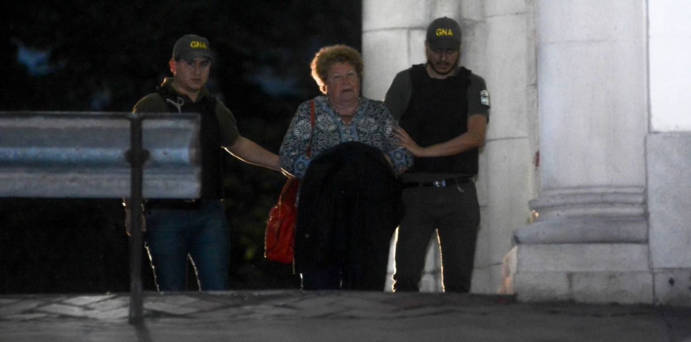 1541104982882.jpg?height=742&scaleY=1&oh=1000&x=10&y=190&width=1483&rotate=0&scaleX=1&ow=1500&&cw=1920&ch=950