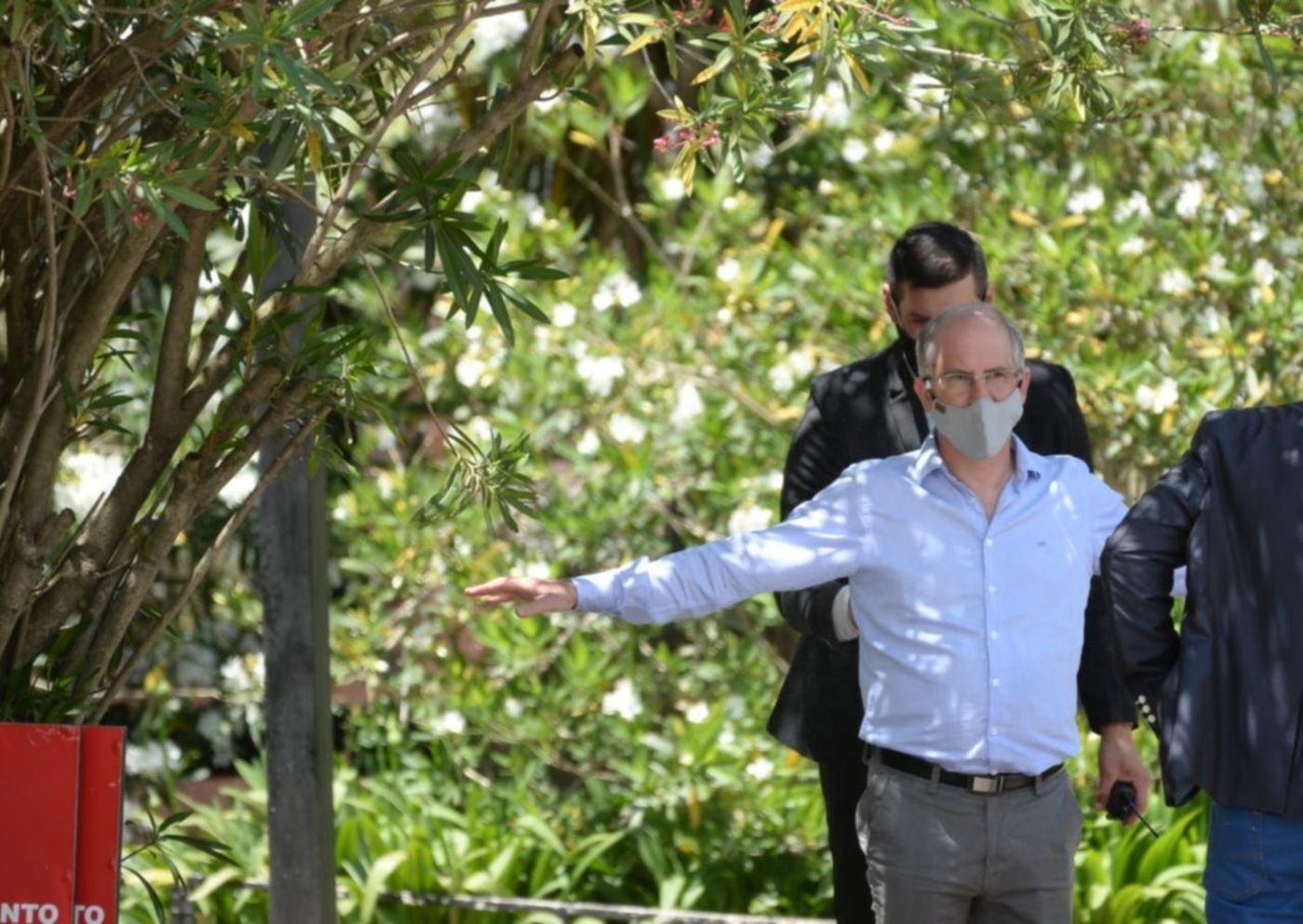 almuerzo de intendentes de Juntos por el Cambio Julio Garro en el club San Luis - almuerzo de intendentes de Juntos por el Cambio en el club San Luis de La Plata