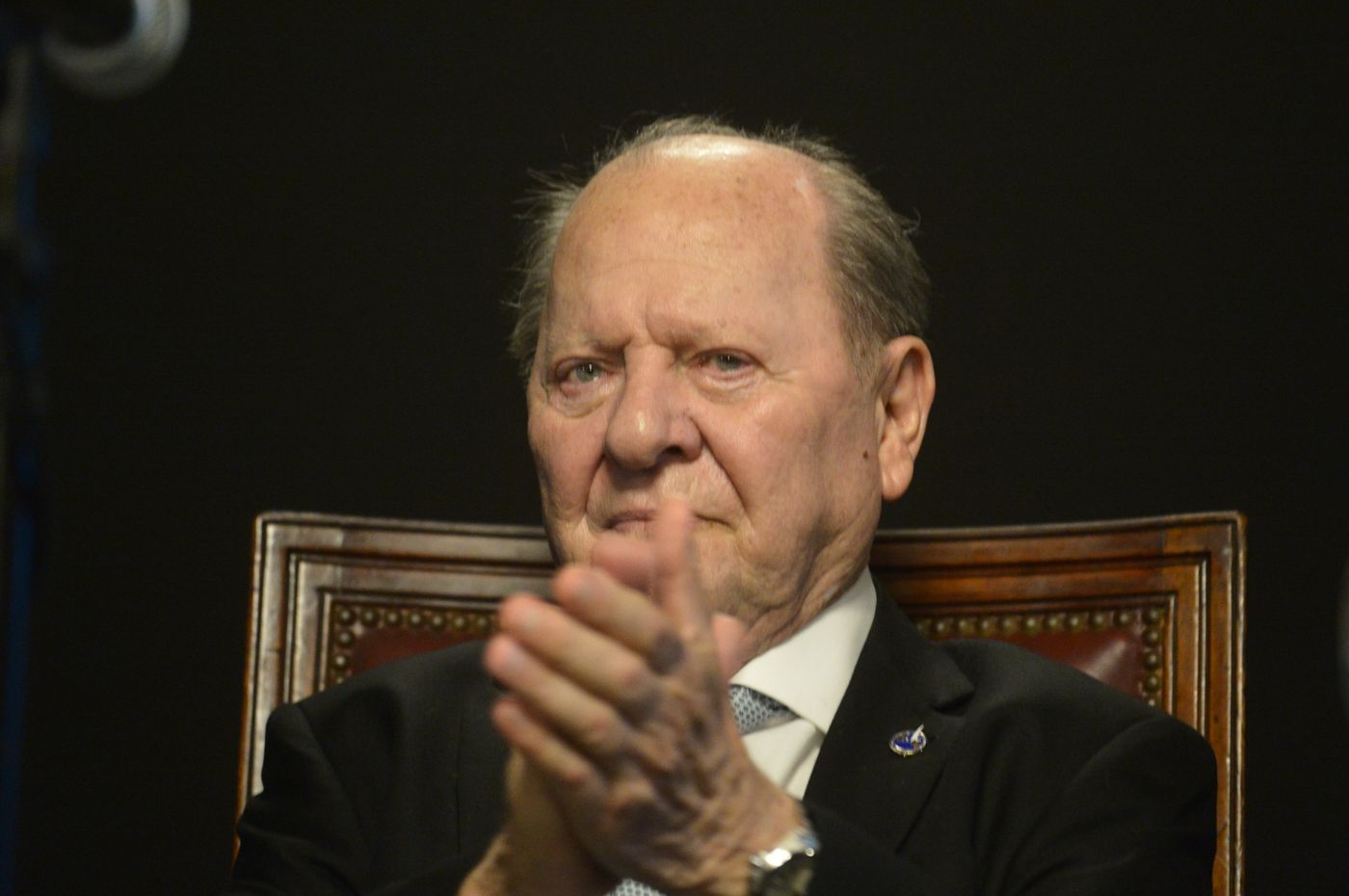 Kraiselburd afirmó su compromiso con la democracia y aseguró que 