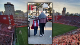 el emotivo video de dos abuelos llegando a uno que enternecio a los hinchas de estudiantes el emotivo video de dos abuelos llegando a uno que enternecio a los hinchas de estudiantes