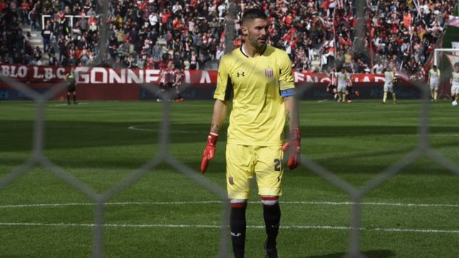 andujar dijo de que depende su decision de retirarse o no del futbol