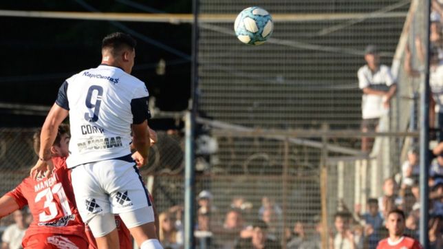 video: el cabezazo que corto una sequia de cuatro partido sin goles del lobo en el bosque