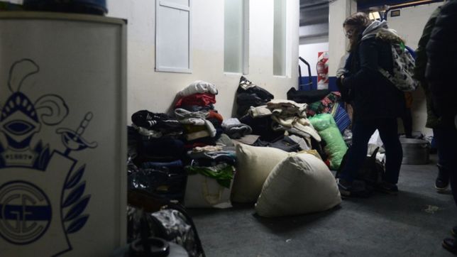 asi se vivio la jornada solidaria en la sede del lobo para combatir la ola de frio polar