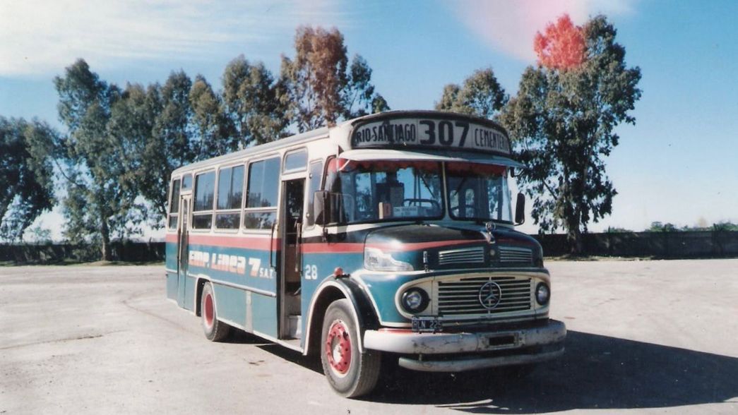 Con micros retro se viene la exposición más esperada por los buseros