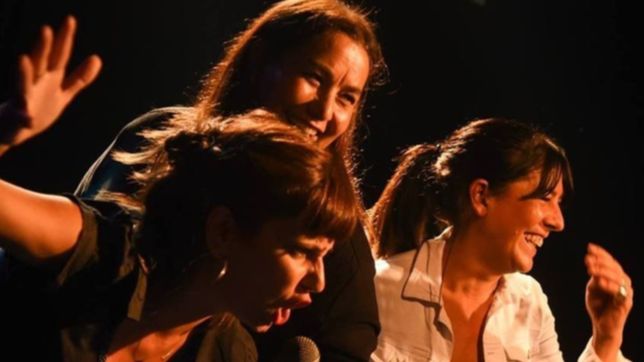 jueves de musica en vivo, baile, shows de humor y stand up para adelantarse al finde