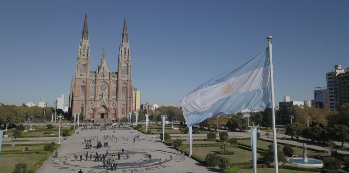 1529438701613.jpg?x=11&y=94&width=1459&height=729&rotate=0&scaleX=1&scaleY=1&ow=1500&oh=843&&cw=1920&ch=950