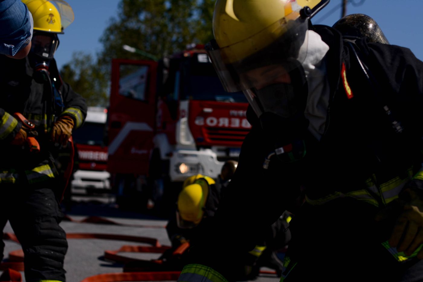 Bomberos simulacro (7).jpg