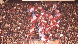 los exbarras de estudiantes acusados de un violento ataque en el estadio unico van a juicio los exbarras de estudiantes acusados de un violento ataque en el estadio unico van a juicio